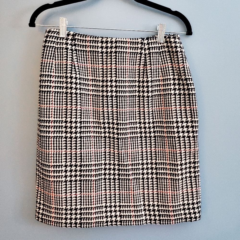 Talbots Houndstooth Wool A-Line Pencil Skirt Sz. 6